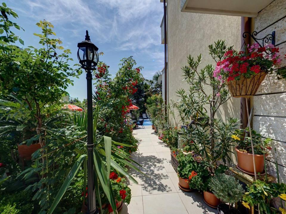 Family Hotel Gogov Sinemoretz Εξωτερικό φωτογραφία