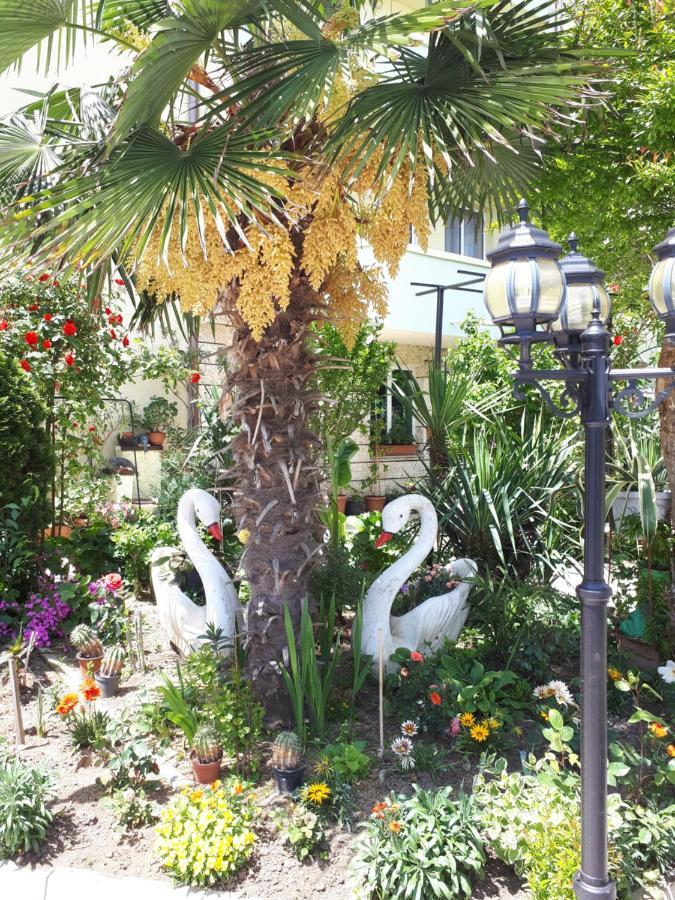 Family Hotel Gogov Sinemoretz Εξωτερικό φωτογραφία