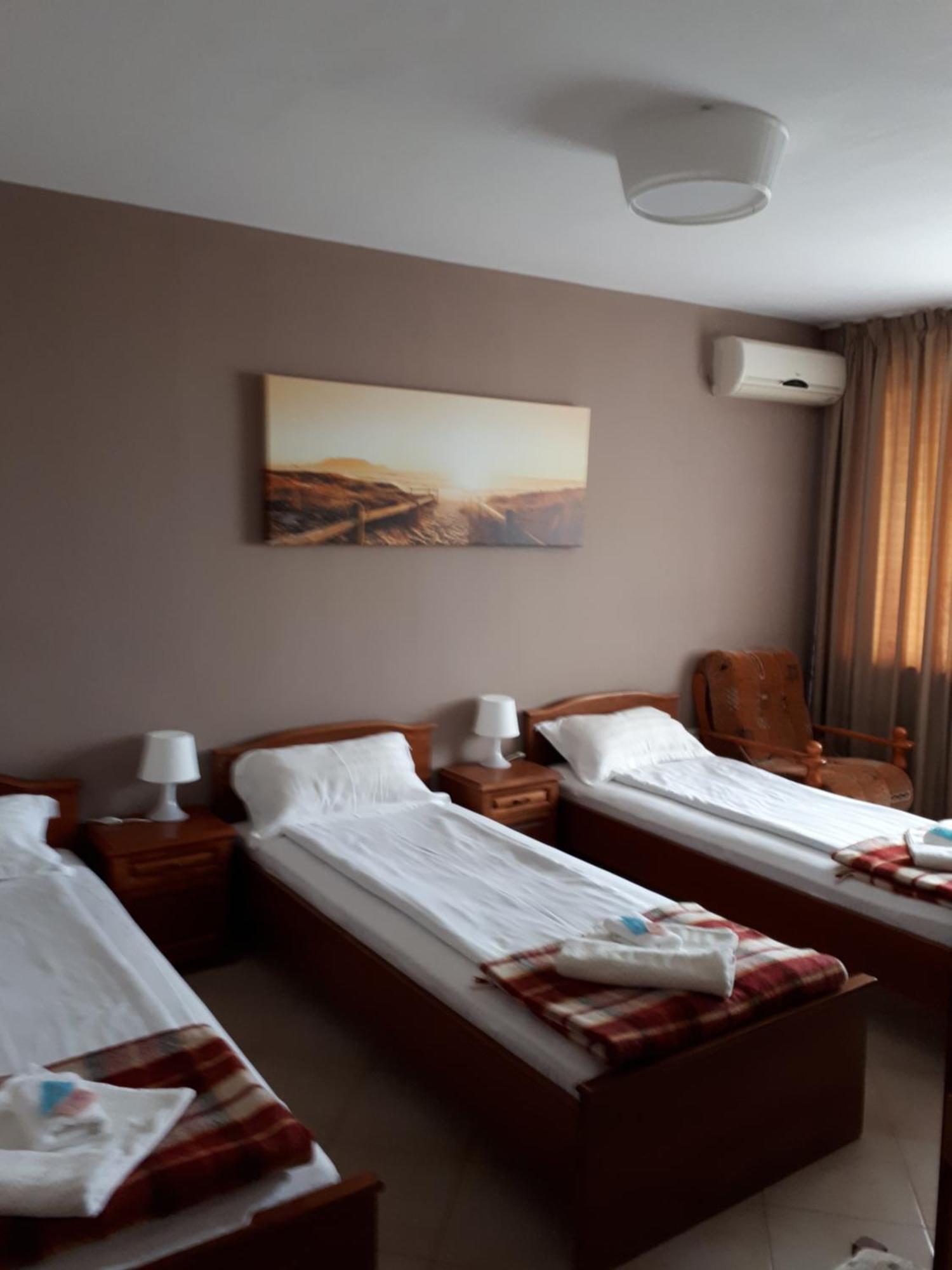 Family Hotel Gogov Sinemoretz Δωμάτιο φωτογραφία